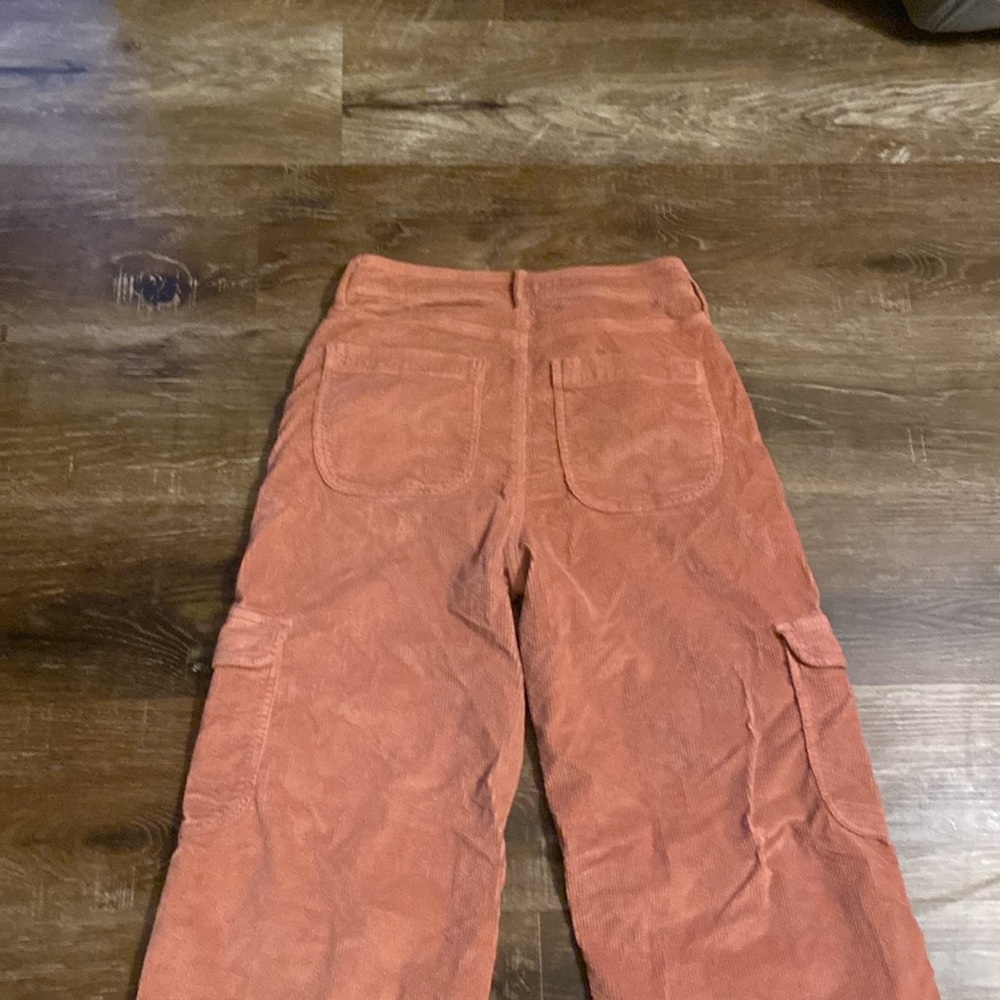 American Eagle Outfitters Corduroy Cargo Pants - Picture 7 of 8